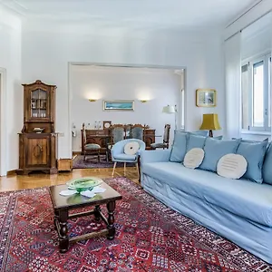 https://huge-center-milan-guastalla-gardens-8pax.it-lombardy.com