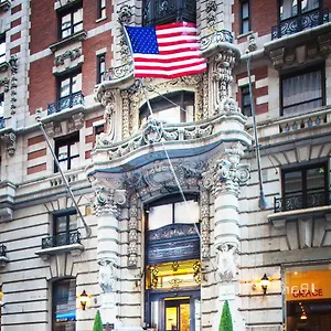 The At Fifth Avenue Отель